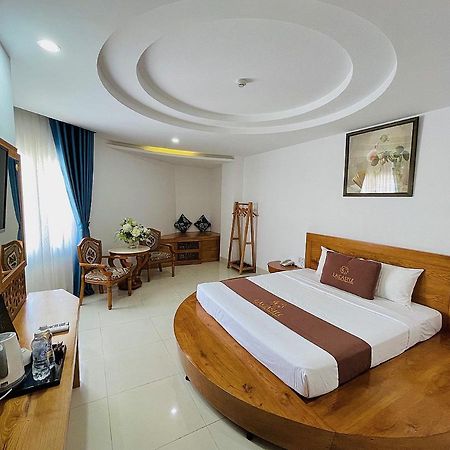 La Castle Hotel Вунг Тау Екстериор снимка