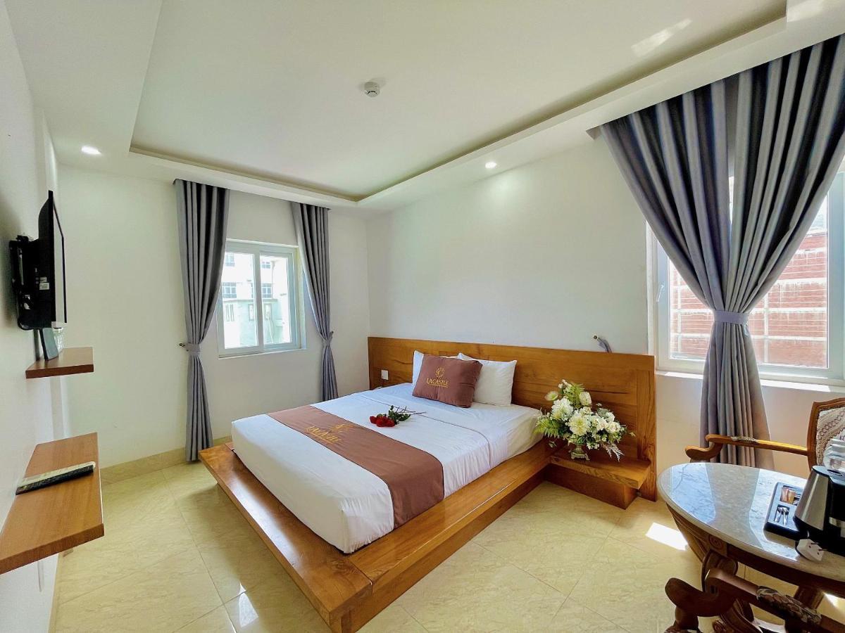 La Castle Hotel Вунг Тау Екстериор снимка