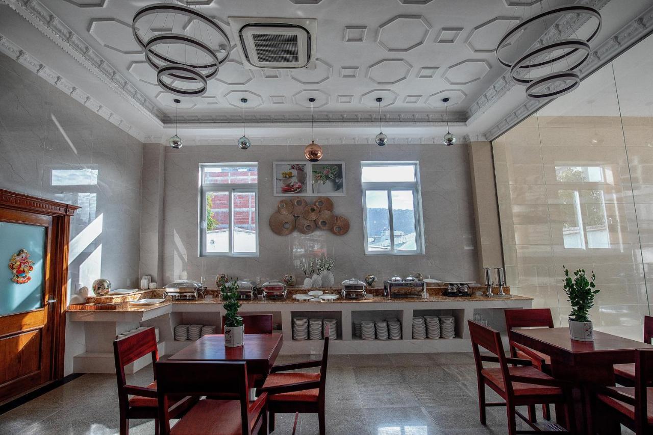 La Castle Hotel Вунг Тау Екстериор снимка